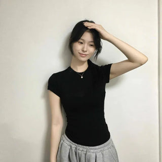 Lomon Plain Slim Fit Basic Daily Short Sleeve T-shirt