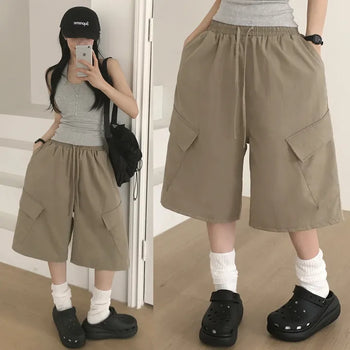 Loose Wide Fit, Elastic Waist Pintuck Cargo Bermuda Shorts