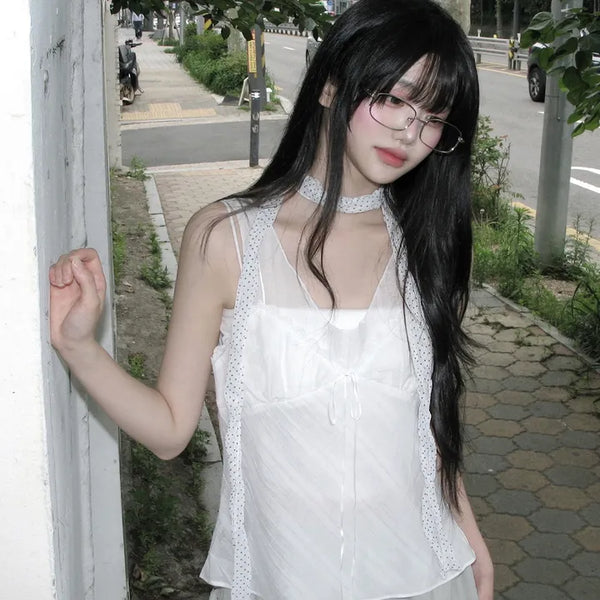 Tuna V-neck Sleeveless Blouse