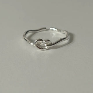 Pretzel Heart Knot Wavy Open Ring