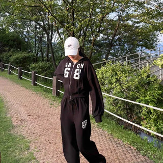 Zip-up Loose Fit Lettering Numbering Long Sleeve Training Set