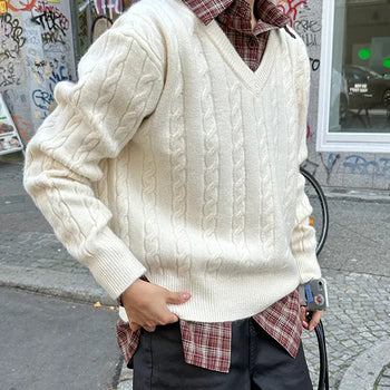 Solaren Loose Fit V-Neck Cable Knit