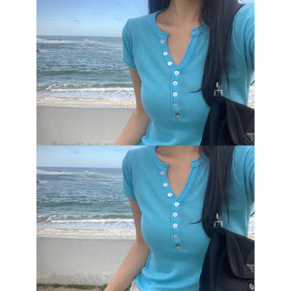 Prion Embroidered V-neck Blouse