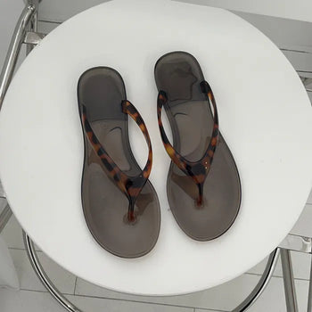 Beshu Leopard Jelly Flip-flops