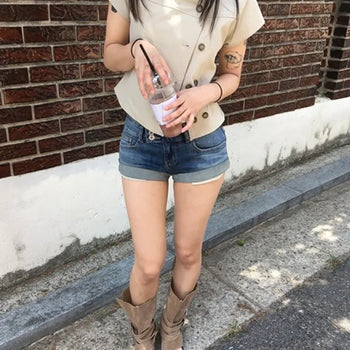 Rolled-up Two-Button Denim Shorts