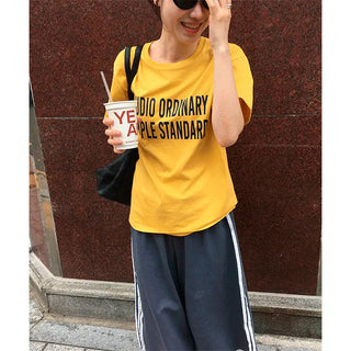 studio round tee