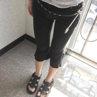 Ticot Basic Slit Low Capri Pants