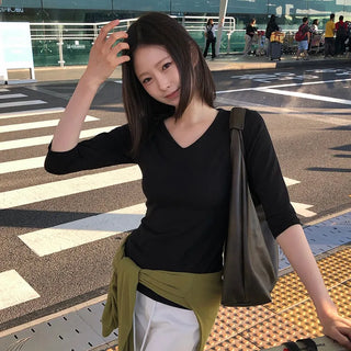 Onz V-neck 3/4 Sleeve T-shirt