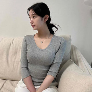 Bamboo Shirred V-neck 3/4 Sleeve T-shirt