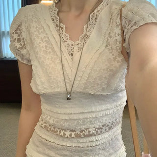 Mua V-neck Lace Tee