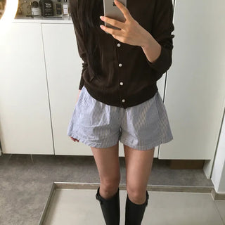 Must-have item: Basic summer button cardigan