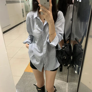 [Refreshing] Momo Striped Long Sleeve Shirt
