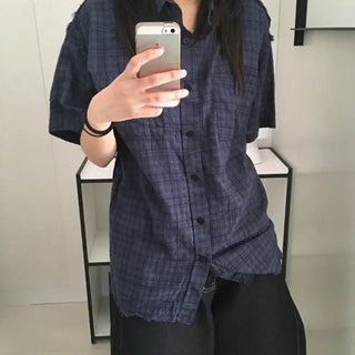 Off-check short-sleeve shirt