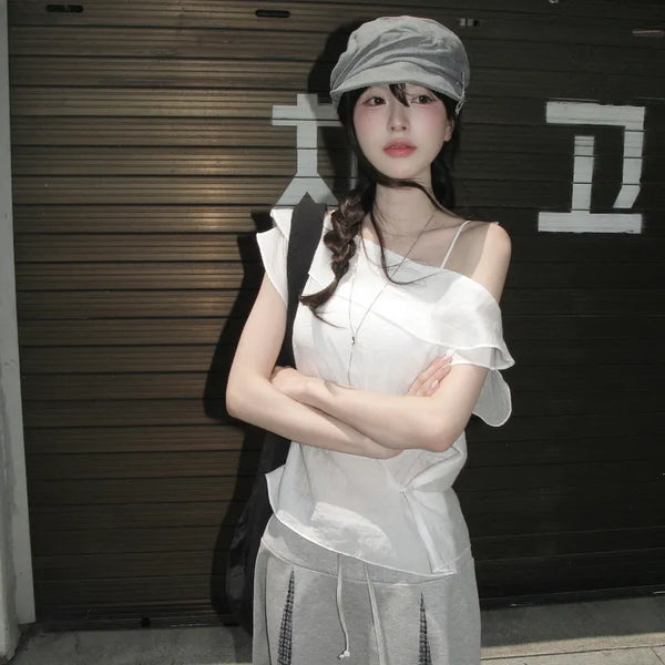 Ollie One-Shoulder Button Blouse