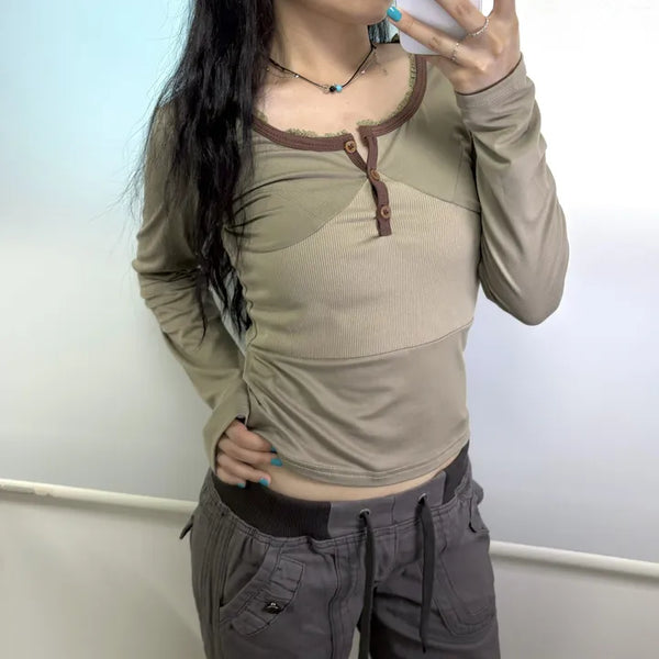 Contrast Lace Henley Neck Slim Fit Long Sleeve Tee / Y2K Daily Stretch T-shirt Mori Girl Pinterest Look Vintage Transitional Season