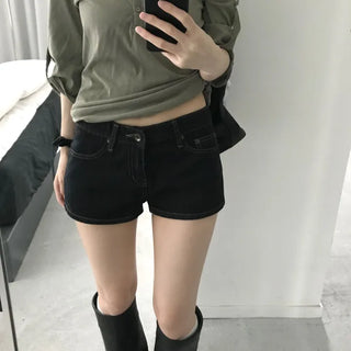 Tail Denim Shorts (one color)