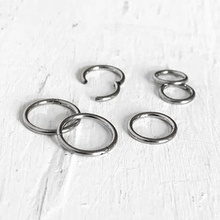 (Surgical Steel / 3 Sizes) Segment Ring Piercing Basic Surgical One-Touch Segment Ring