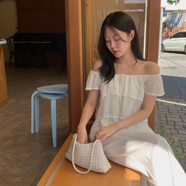 Bulky Linen Lace Banding Off-Shoulder Short Sleeve Blouse