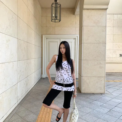 Capri Lace Pants