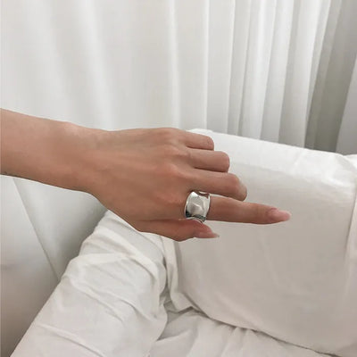 Kehl Wide Bold Ring