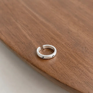 Arne Lettering Open Ring
