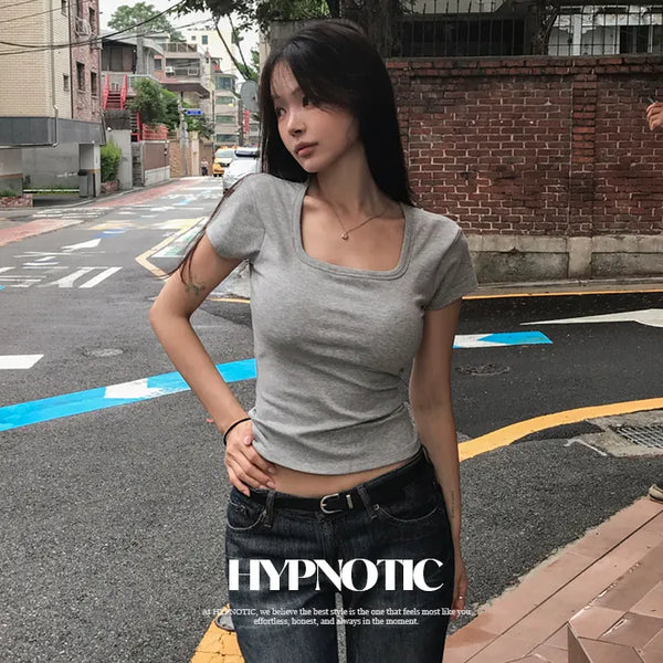 [MADE: In-house Production] Square Neck Short Sleeve T-shirt with Built-in Cap [Modal 36%]