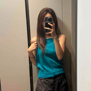 Regular Fit Plain H-Line Daily Sleeveless