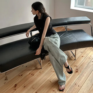 Soft Round Flip-flops