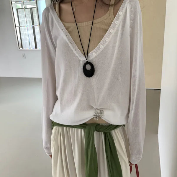 Ruel Button V Salanta Knit