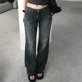Nive Low-Rise Denim Pants (one color)