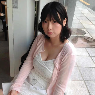 Lace V-neck Slim Fit Inner Sleeveless