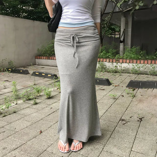 Please folding long skirt