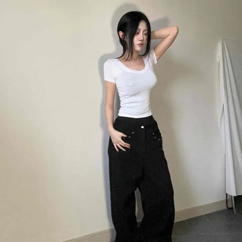 Lizne Deep V-Neck Crop Slim Fit Short Sleeve T-Shirt