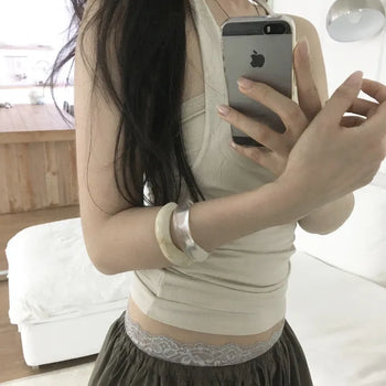Wave bangle
