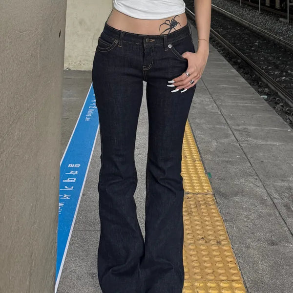 ICONIC Non-Fade Low-Rise Bootcut