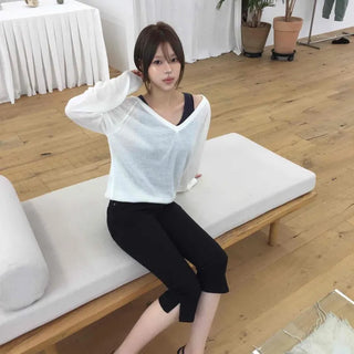 Stretch Slim Fit Mid-Rise Slit Capri Pants