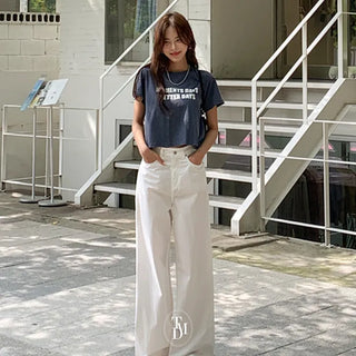 Moment Pigment Crop Tee