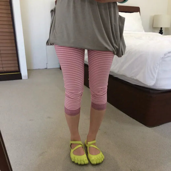 Striped lace leggings