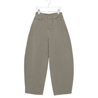 Gamma Stitch Point Balloon Wide Pants