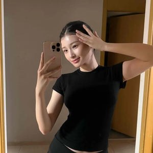 Cap Sleeve Round Neck Stretchy Close-fit Slim Fit Crop Short Sleeve T-shirt