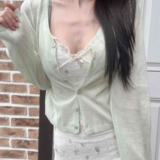 See-through V-neck Delicate Fit Crop Cardigan