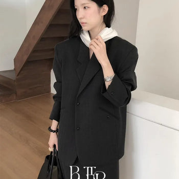 French wool jacket, brand process, tailored collar, button, two pockets, loose fit, spring/autumn transitional jacket, outerwear