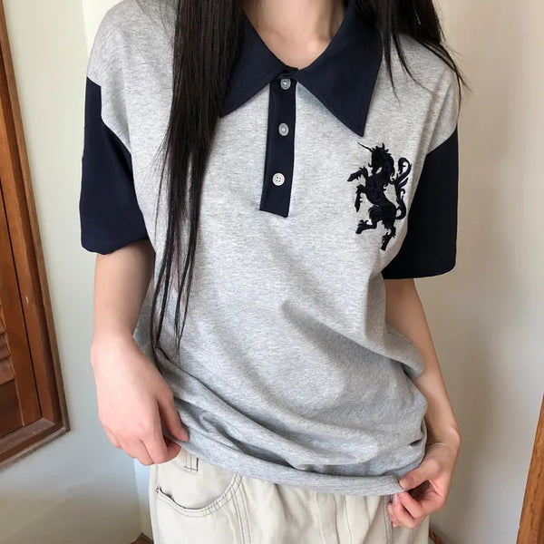 Who's Two-Tone Horse Short Sleeve T-shirt