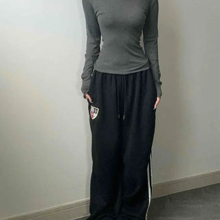 Deep V-Neck Fine Ribbed Modal Delicate Fit Slim Fit Long Sleeve T-Shirt