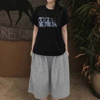 Buying Three-Pleated Wide Bermuda Pants
