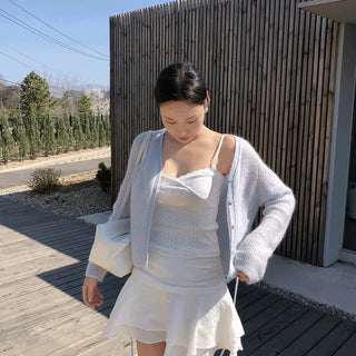 Lacy Punching Sleeve
