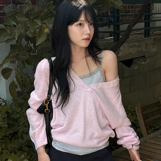 Knot Deep V-Neck Button Wool Knit
