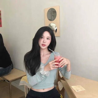 V-neck Crop Long-sleeve Knit T-shirt