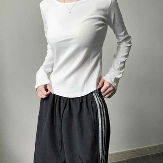 Round Neck Slim Fit Knit Long Sleeve T-shirt