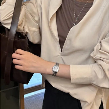 Joy Layered T-shirt, Contrast Lip Neckline Long Sleeve Slim Fit Layered T-shirt